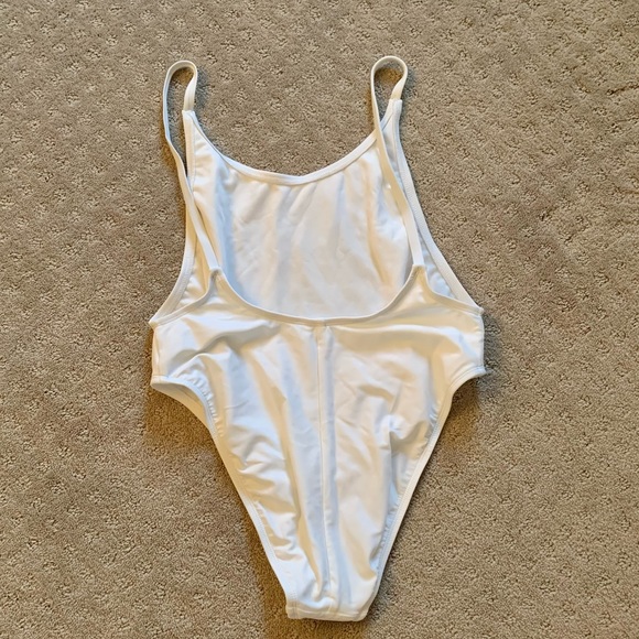 Wolf Pictured White Swimsuit - Picture 8 of 9
